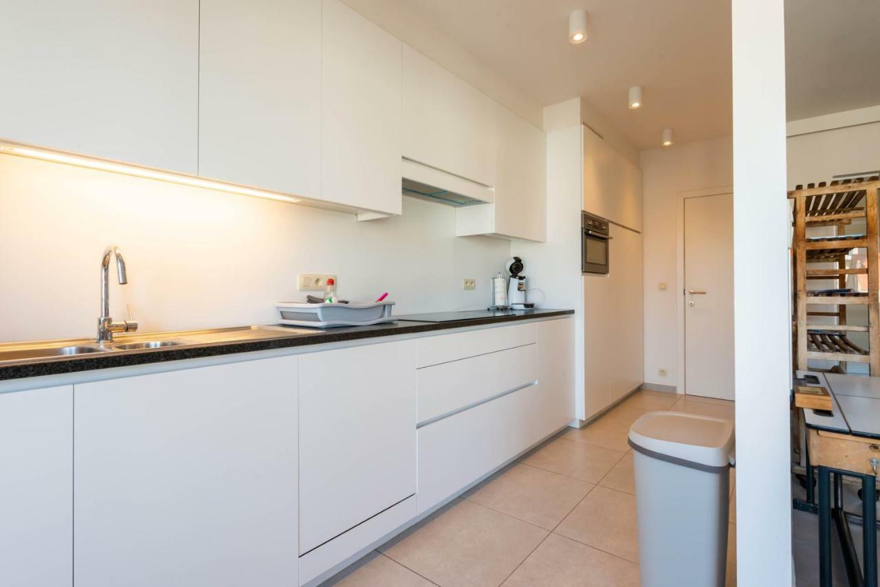Modern Apartment With Free Parking Ostende Exterior foto