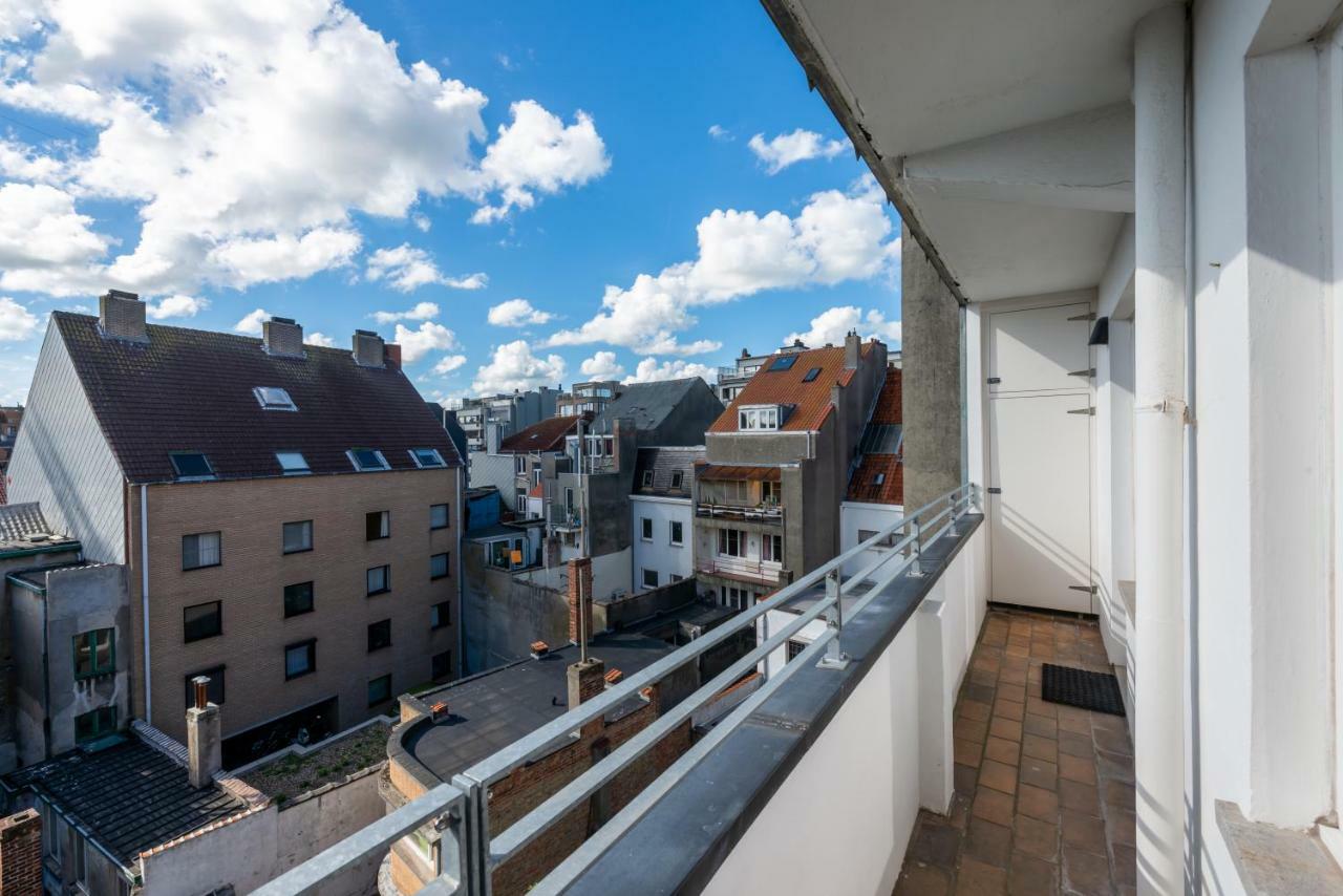Modern Apartment With Free Parking Ostende Exterior foto