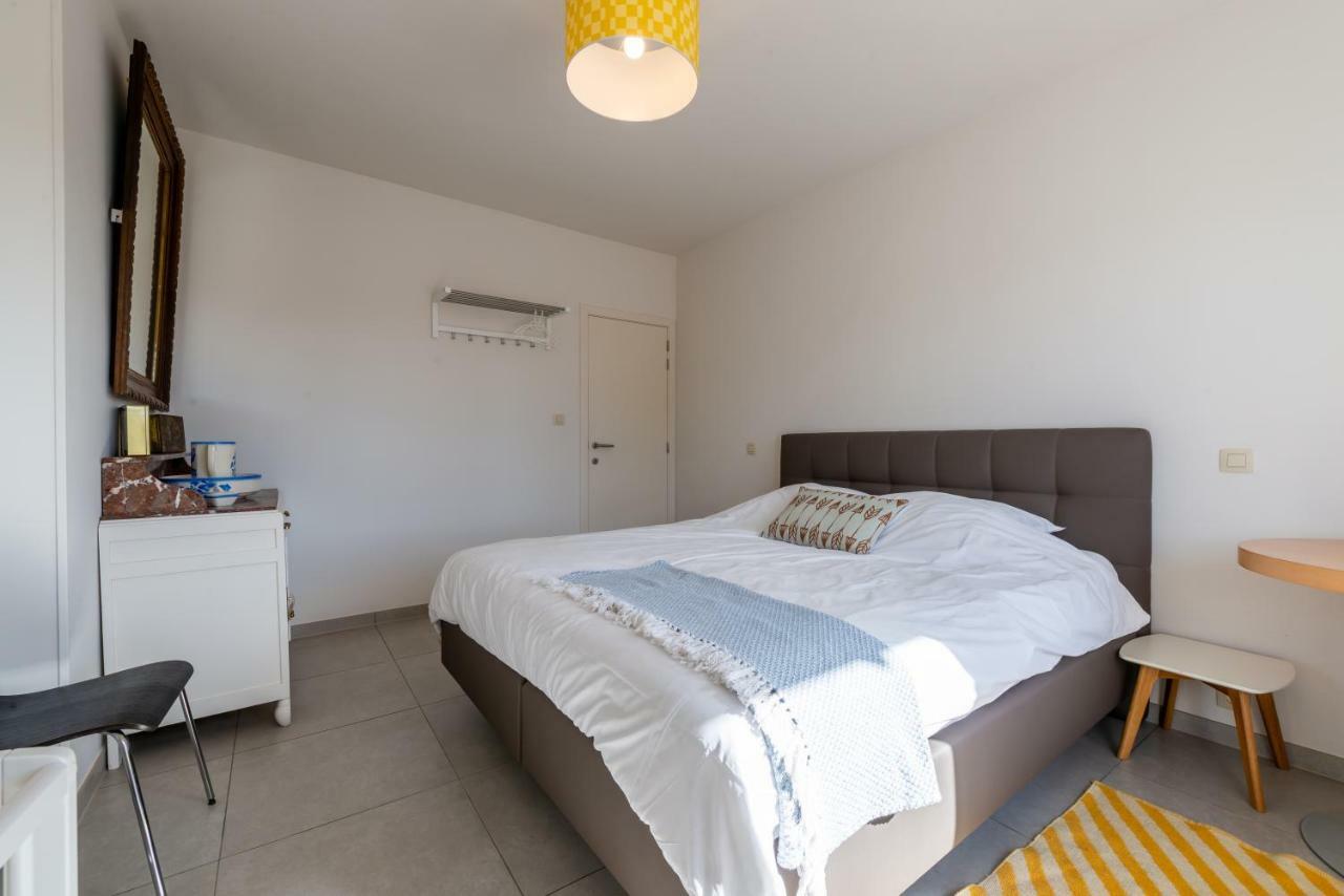 Modern Apartment With Free Parking Ostende Exterior foto